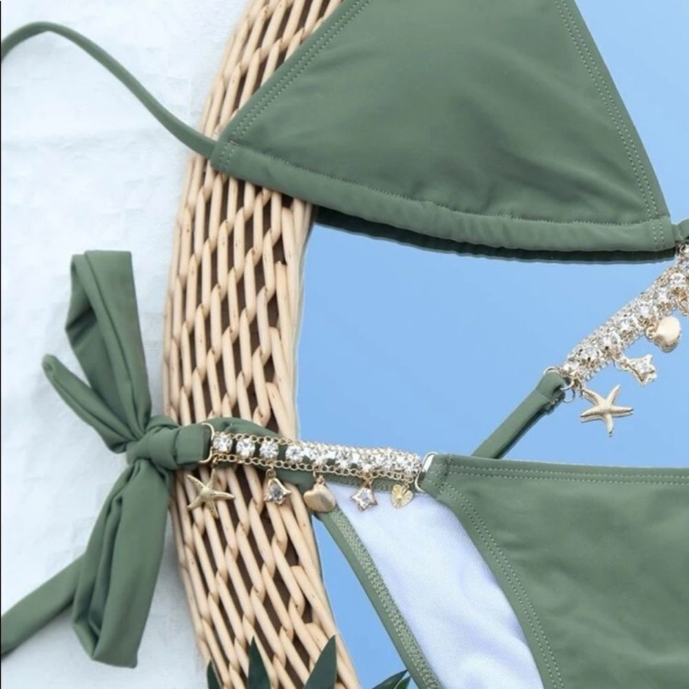 GREEN Rhinestone Detailed Bikini Set - Picture 3 of 3